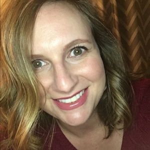 Meet your Posher, Kelli